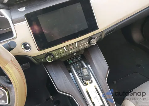 2018 Honda Clarity Plug-In Hybrid z USA, uszkodzony, nr VIN JHMZC5F1XJC024087